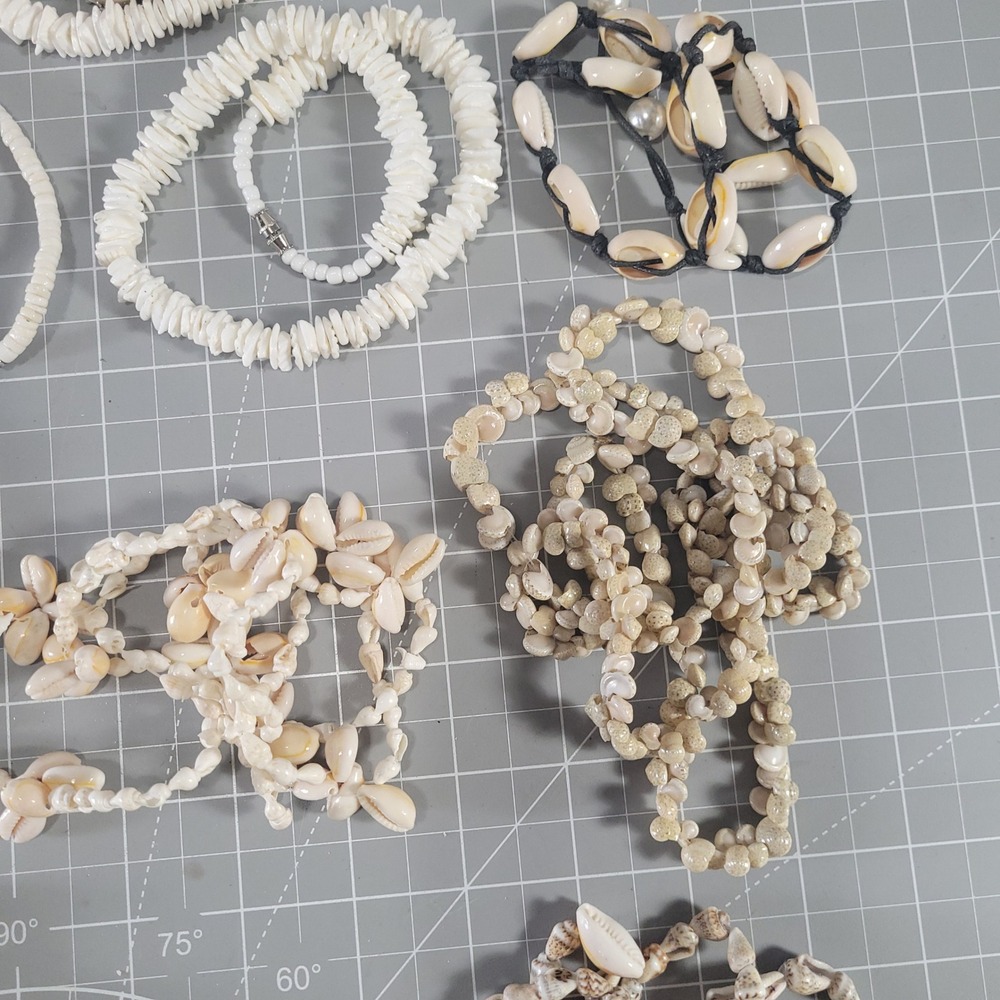 Vintage Beach Shell Jewelry Lot Cowrie Puka Mother of Pearl Boho Coast Over 1 lb - Picture 7 of 11